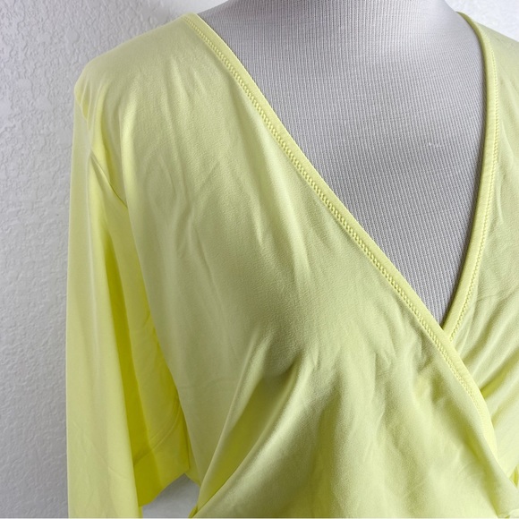 Outdoor Voices Lemon Lime Yellow Tissue Weave Wrap Top - Picture 4 of 10